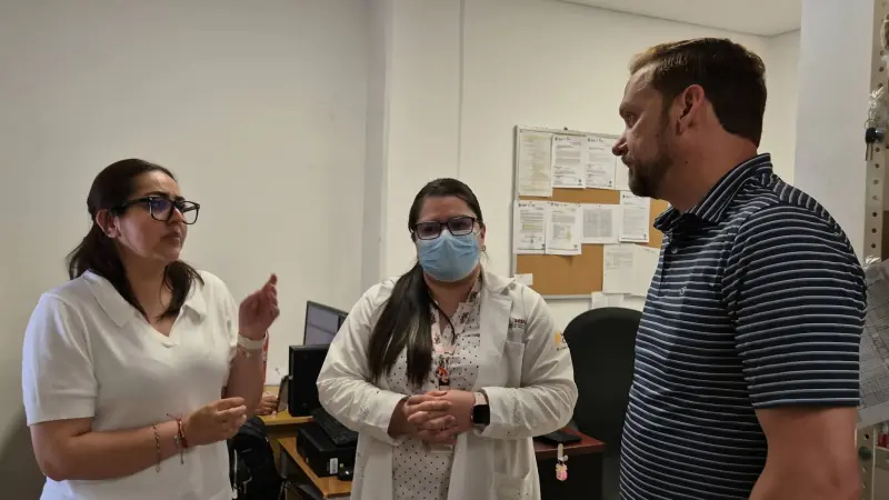 Recorre Paul Martínez Hospital Regional de Perote