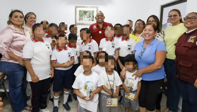 Impulsa Samuel Acosta modernización de la Biblioteca Digital de Medellín