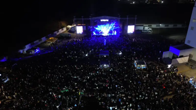 Asisten más de 10 mil a concierto durante Semana de la Moto en Mazatlán