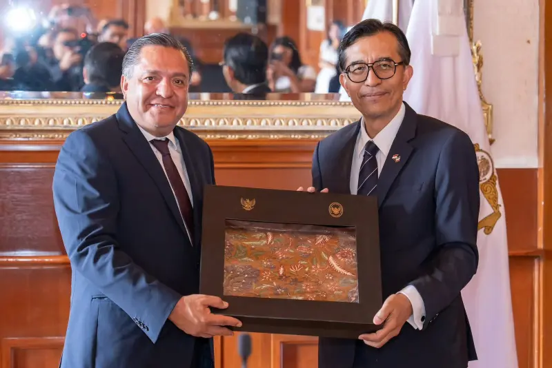 Afianza Toluca lazos con Indonesia para inversión y cultura