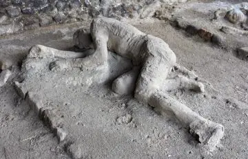 Casi 3 siglos después: Pompeya sigue revelando secretos bajo la ceniza