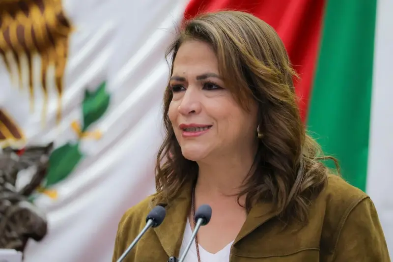 Escuelas, clave para reconstruir tejido social: Fabiola Alanís