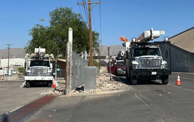 Muere mujer en choque de un solo vehiculo