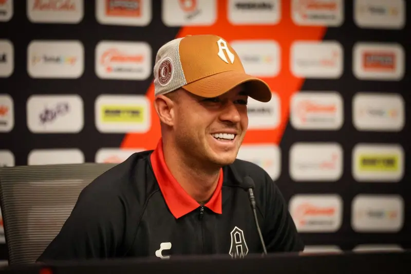 Serán tres finales y dependemos de nosotros: Gustavo Ferrareis