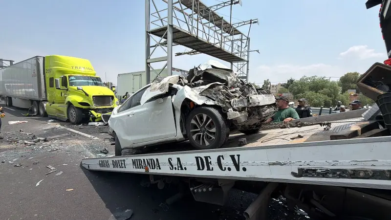 Capturan a operador de tráiler tras carambola mortal en Ecatepec