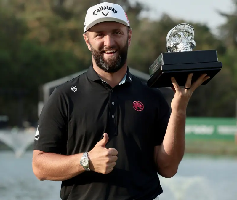 España hace el 1-2-3 en el LIV Golf México