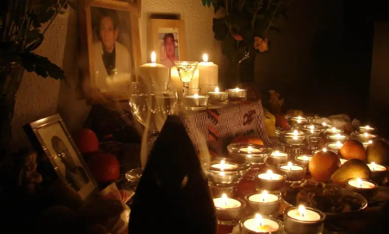Promueven el Día de Muertos en Málaga para rescatar su origen mexicano