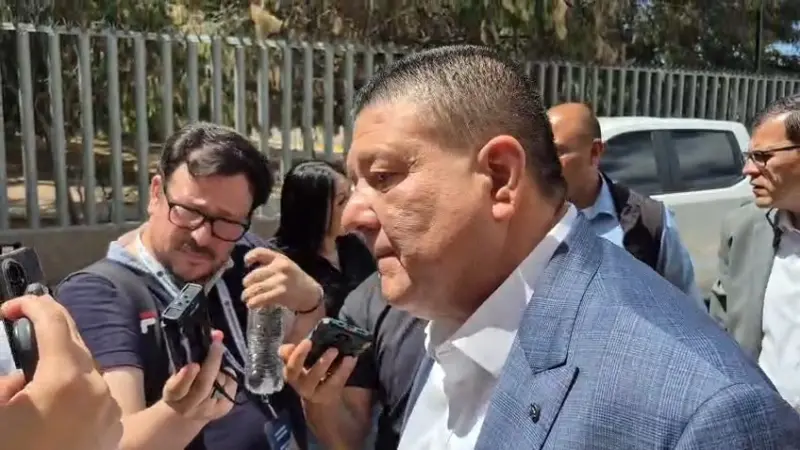 Jáuregui descarta tensiones con De la Peña y minimiza competencia interna