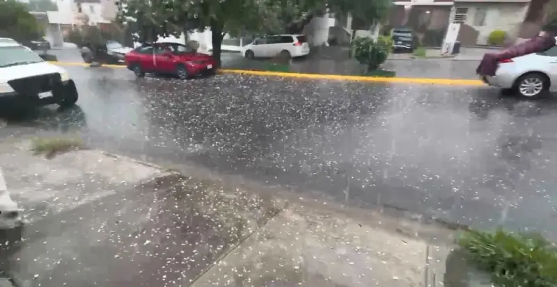 Alerta Samuel García por caída de granizo en Nuevo León
