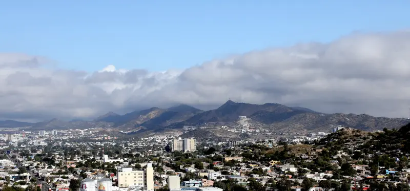 Contraste de temperaturas en Sonora: mañanas frescas y tardes calurosas marcarán el clima; frente frío traerá cambios