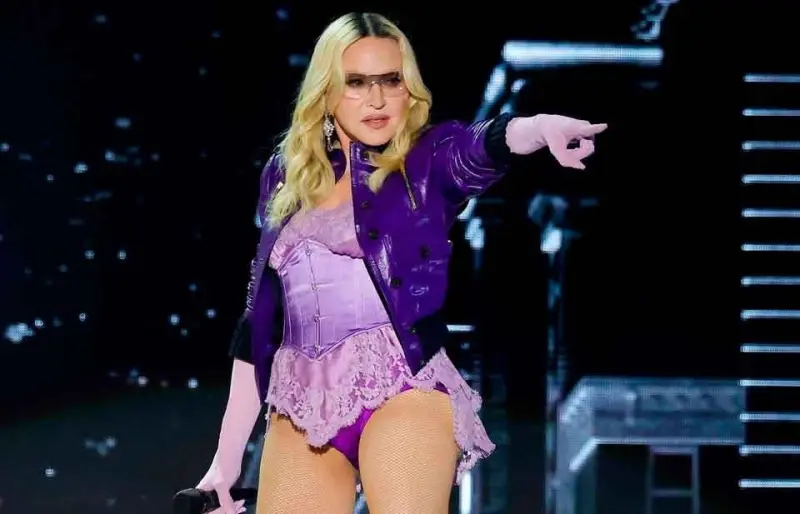Denuncia Madonna robo de su vestuario