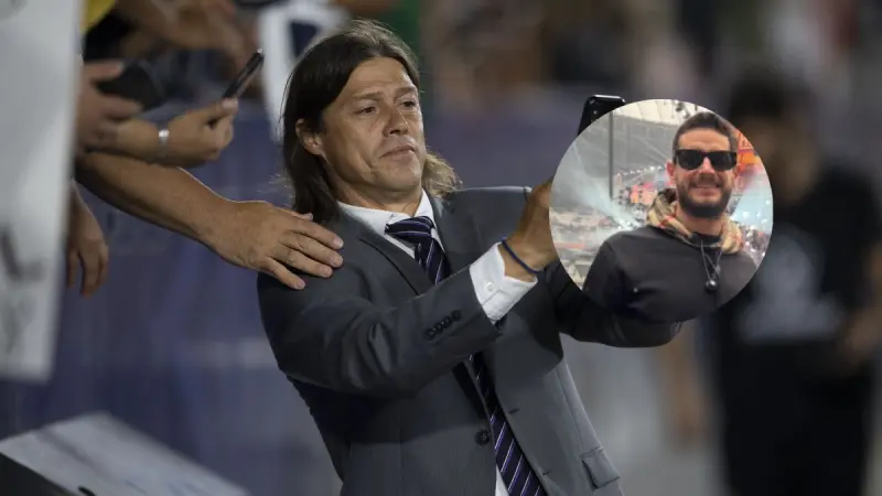 Matías Almeyda dice a Adrián Marcelo que “siempre veo tus programas, me gustan mucho”
