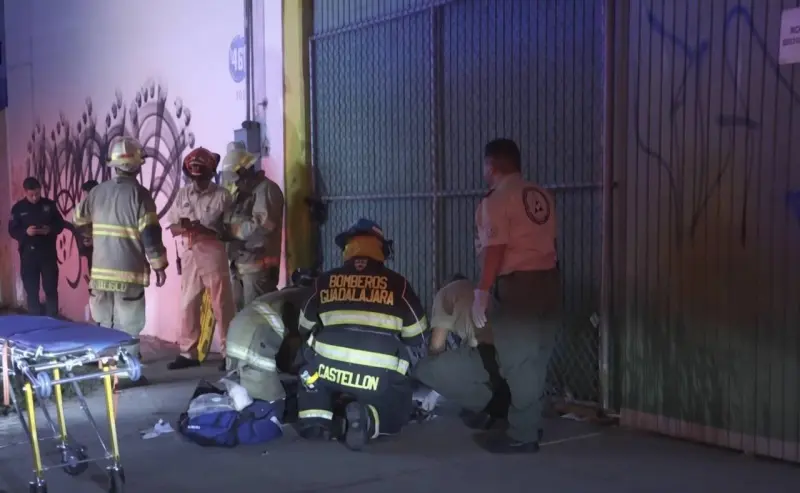 Asesinan a 3 y prenden fuego a vivienda en La Nogalera, Guadalajara
