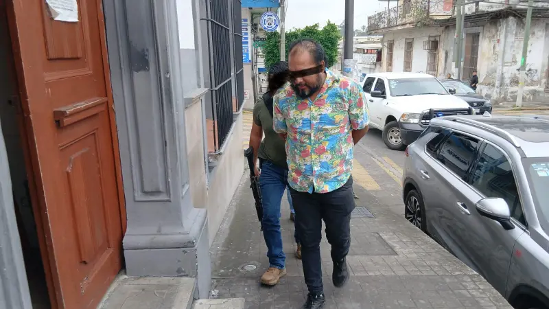 Detienen en Amatlán a Enzo “N”, director de El Buen Tono