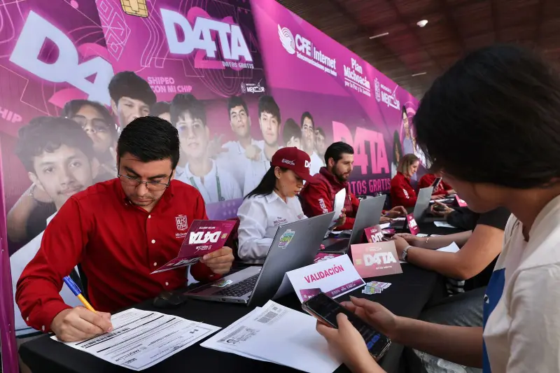 Destacan impacto de D4TA en educación de Michoacán