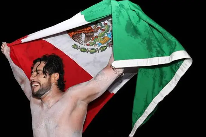 ¡Hazaña en el Caribe! Nada 85 kilómetros en mar abierto y rompe récord