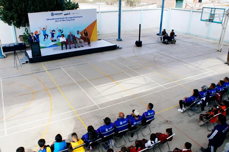 Capacitan docentes de Gto en Italia con metodología educativa innovadora