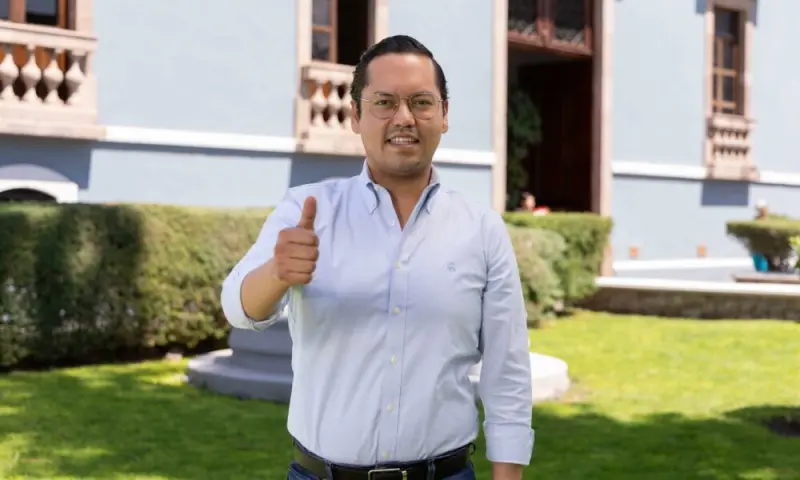 Anuncia Chepe Guerrero inversión de Liebherr