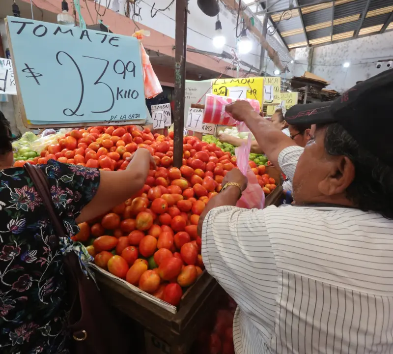 Se encarece más la canasta básica en Yucatán; aumento de precio en el combustible es un factor