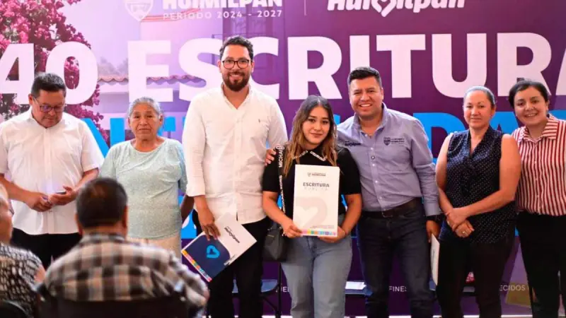 Jairo Morales entrega 115 escrituras en El Milagro; suman 540 en Huimilpan