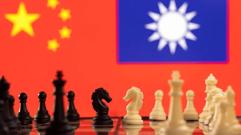 China no tolerará la independencia de Taiwán, dice Xi a la líder de la oposición de la isla