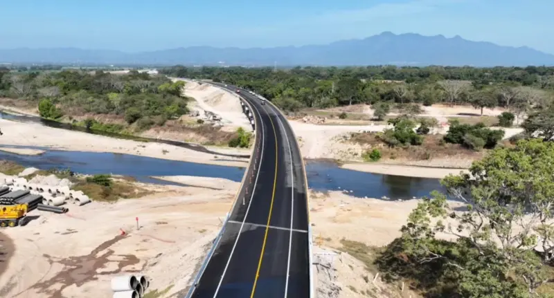 Supervisa titular de SICT último tramo de Vía Corta GDL-Puerto Vallarta