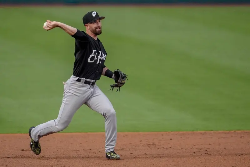 Vencen Rainiers sobre los Chihuahuas de El Paso