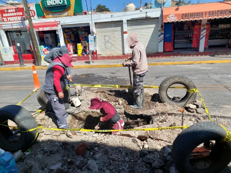 Agiliza Gobierno de Toluca mantenimiento de red de drenaje y canales