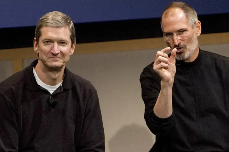 Tim Cook aprendió una lección clave de Steve Jobs en su primera charla: cambiar de opinión no es debilidad
