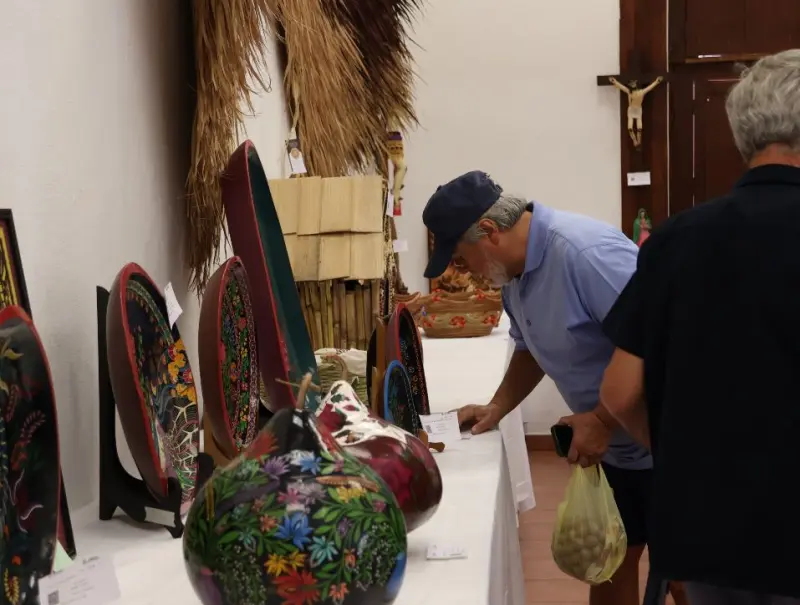 Cierra venta de concurso de artesanías en Uruapan con 4 mdp