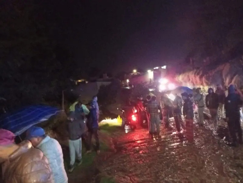 Localizan a joven sin vida; lo arrastró la corriente en Calimaya