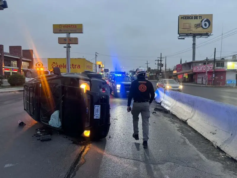Volcadura en Guadalupe deja una persona lesionada