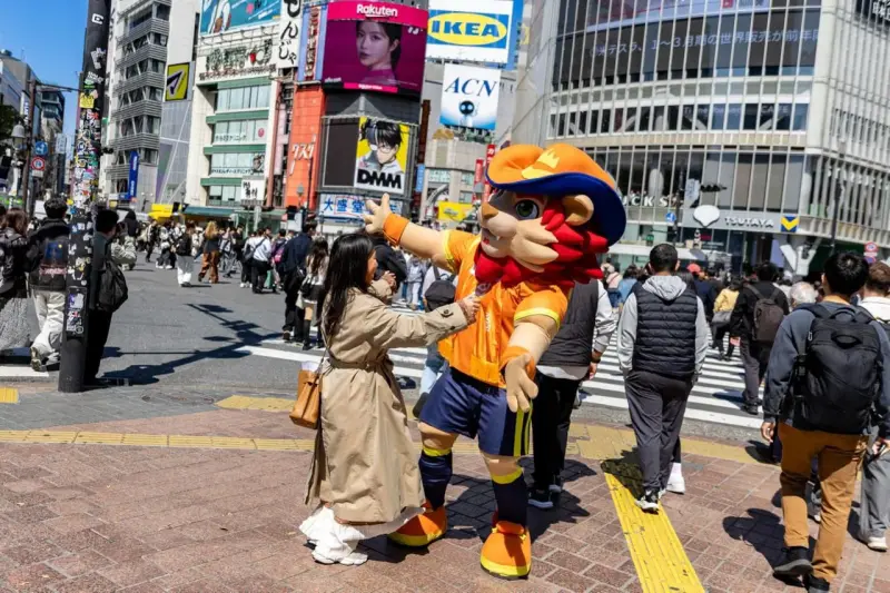 Leo, la mascota de Nuevo León para el Mundial 2026, conquista Tokio