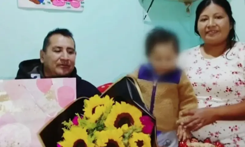Muere niño quemado durante atentado en tienda, en el Estado de México
