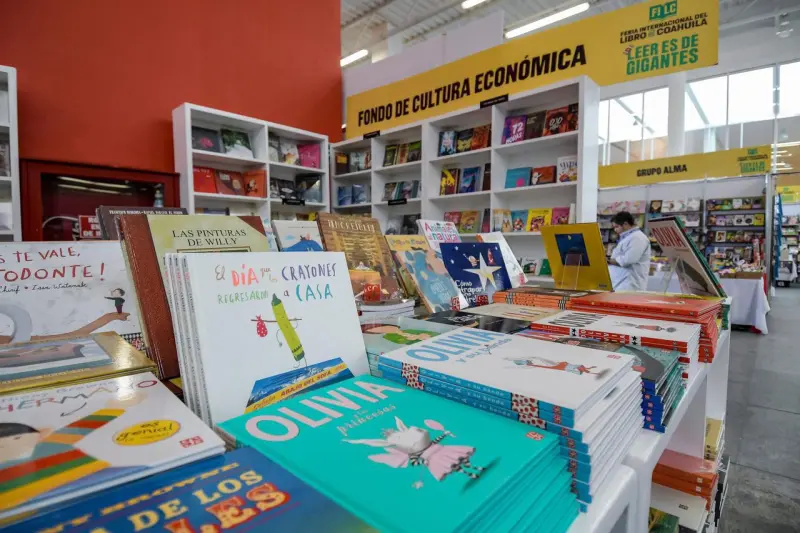 ¡Sin cartelera ni transporte! Llega la Feria Internacional del Libro 2026 incompleta a Coahuila