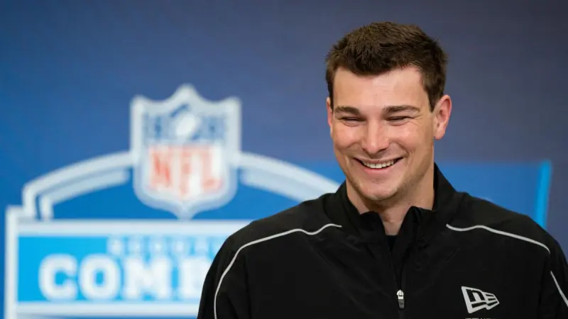 Fernando Mendoza, tercer latino que lidera Draft de NFL