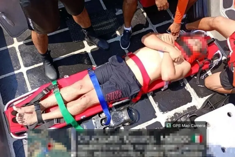 Rescata Marina a dos turistas en playas de Oaxaca y BC