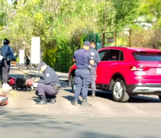 Herido, motociclista tras choque por alcance en la Ventura Puente