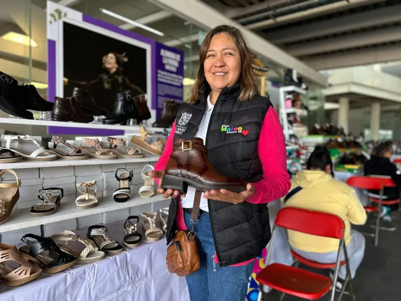 Llevan industria del calzado de San Mateo Atenco a CDMX