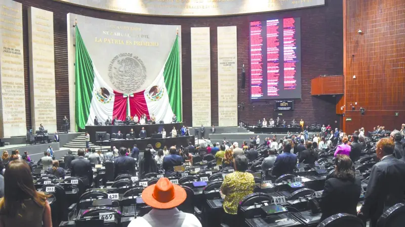 Blanca Cruz, Frida Gómez y Arturo Chávez llegan al INE