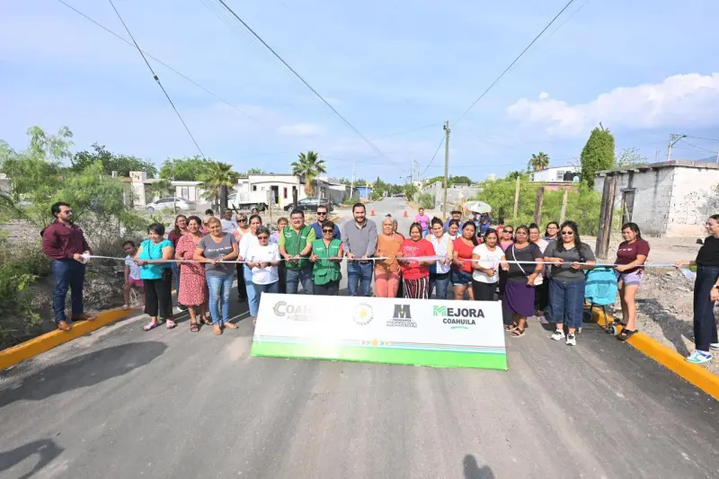 Transforman colonias de Monclova: Carlos Villarreal encabeza maratón de obras