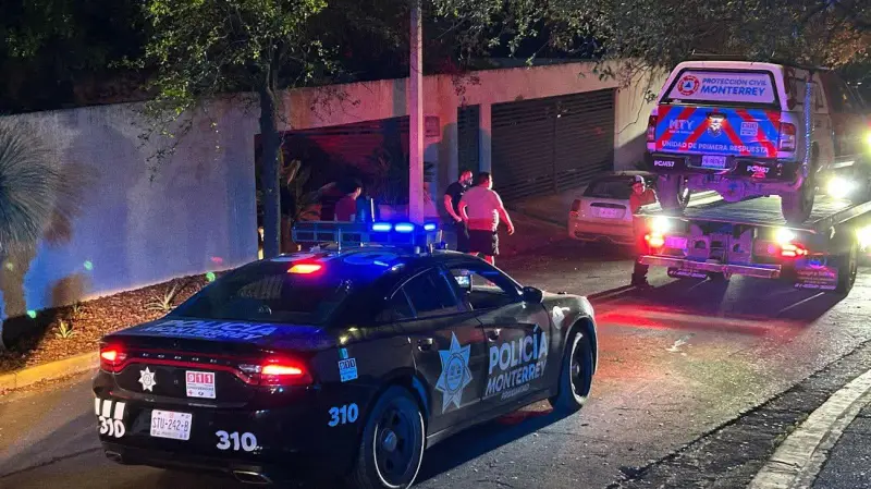 Robo de unidad de PC Monterrey desata intensa persecución hasta Chipinque