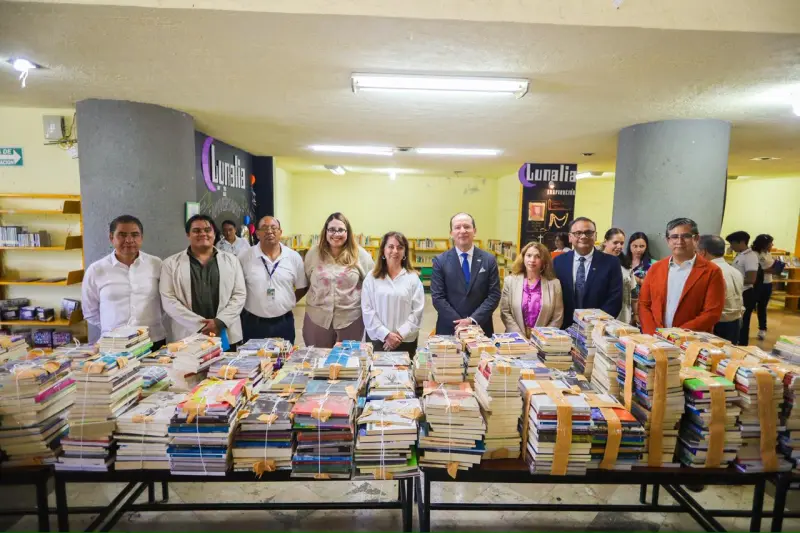 Donan más de 17 mil libros a la Red Estatal de Bibliotecas de Morelos