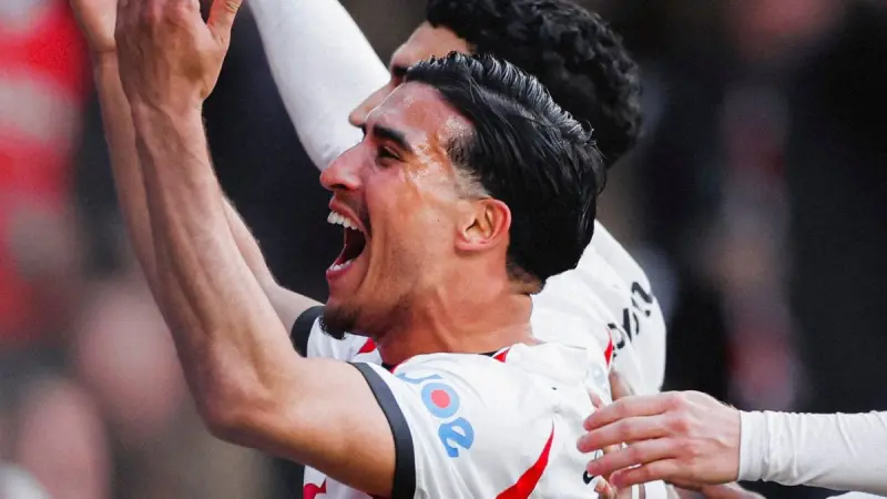 PSV es Tricampeón de la Eredivisie con cinco fechas por jugar 