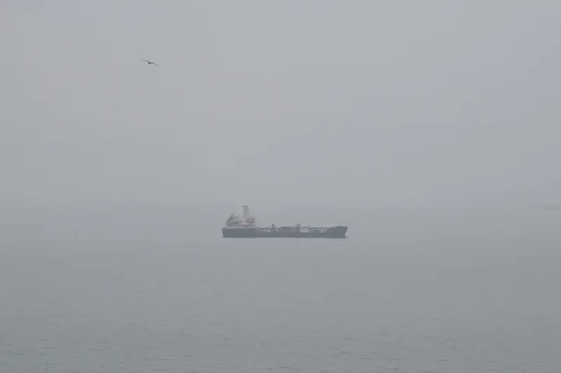 ¿Qué sabemos de los buques ‘fantasma’ de Venezuela que quedaron ‘en el limbo’ tras la captura de Maduro?