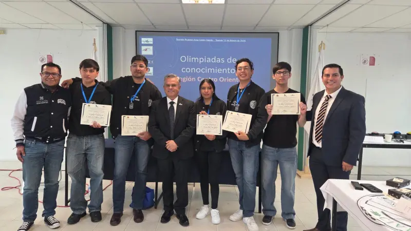 Logran alumnos del ITESA un 2° lugar en ingeniería civil en Tlaxcala