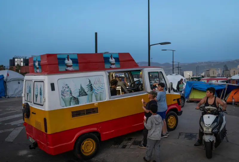 Irán reabre Ormuz; renace la esperanza