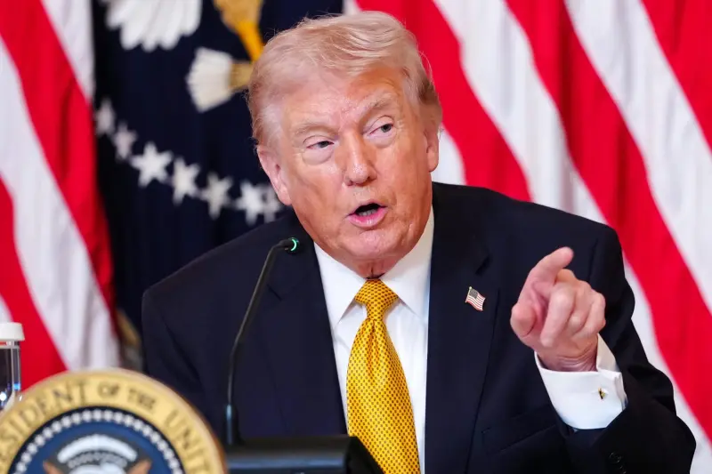 Trump y su equipo invocan a Dios al describir el rescate de los pilotos de Estados Unidos derribados en Irán