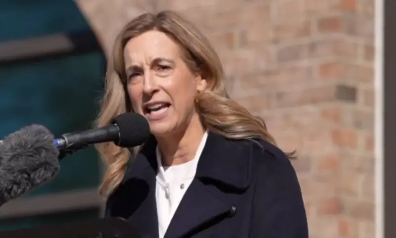 Elimina Sherrill moratoria nuclear y lanza grupo energético estatal