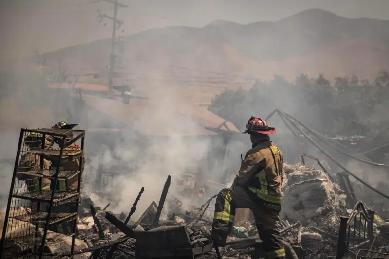 Cinco viviendas quedan destruidas tras incendio en Presa Rural